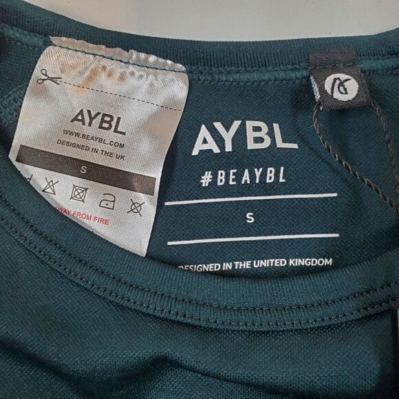 AYBL Balance V2 Seamless Long Sleeve Crop Top Size Small Womens NWT Ribbed Gym - Picture 7 of 16